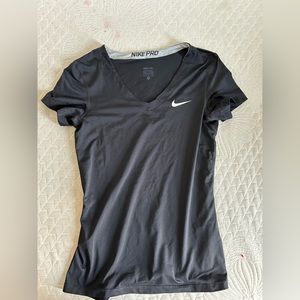 Nike V Neck Women’s size M shirt
